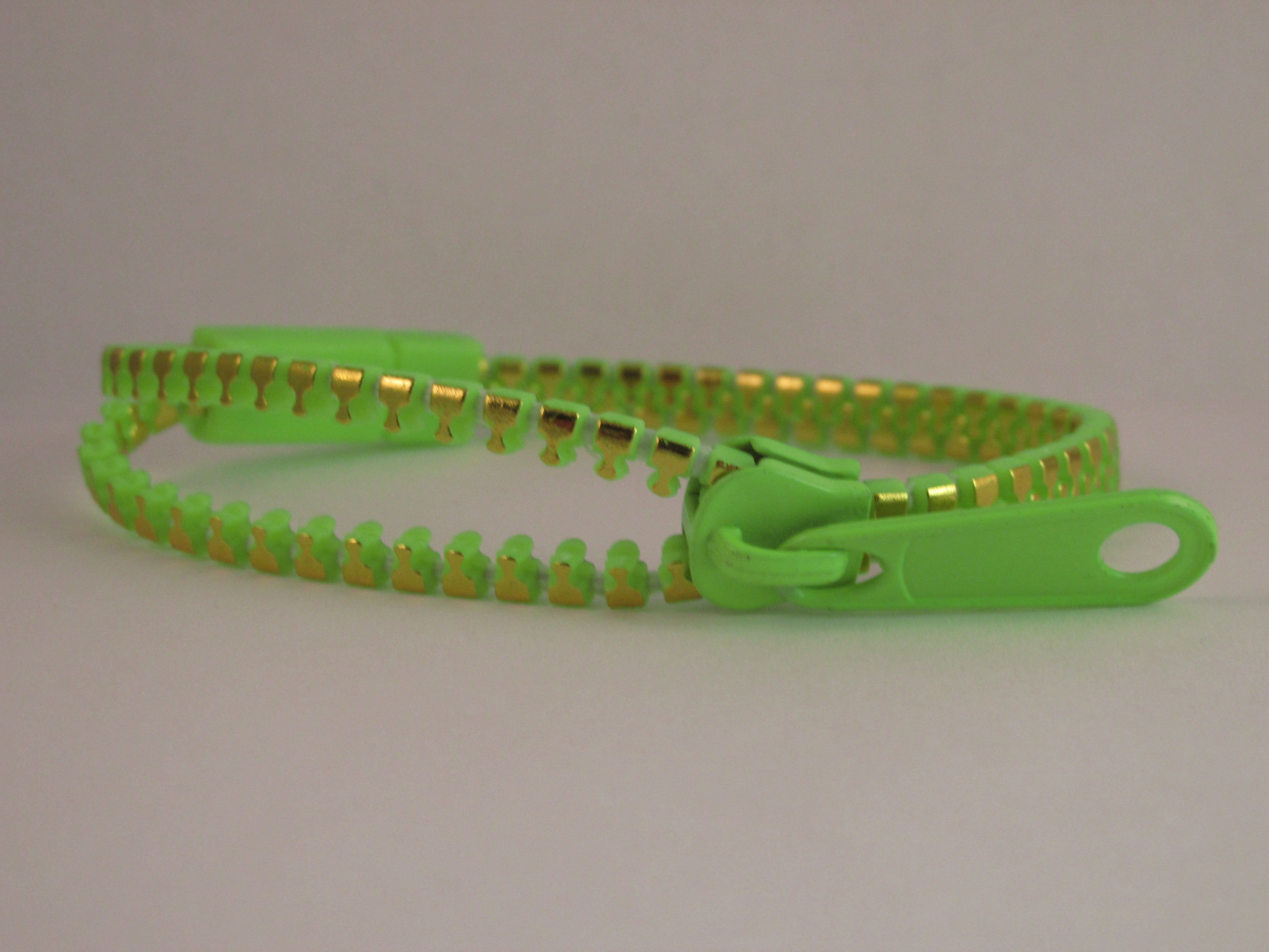 Metallic Light Green Zipper Bracelet - Love That Accessory, LLC